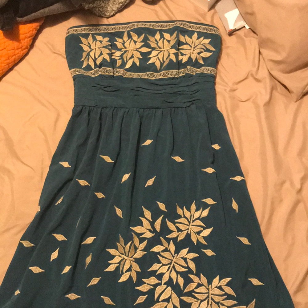 Strapless dress